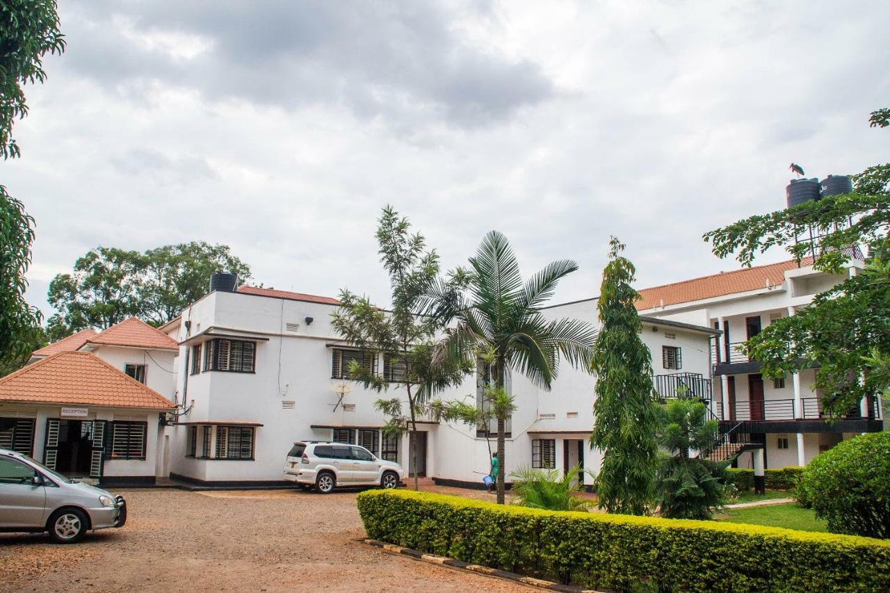Bilkon Hotel Jinja Exterior photo